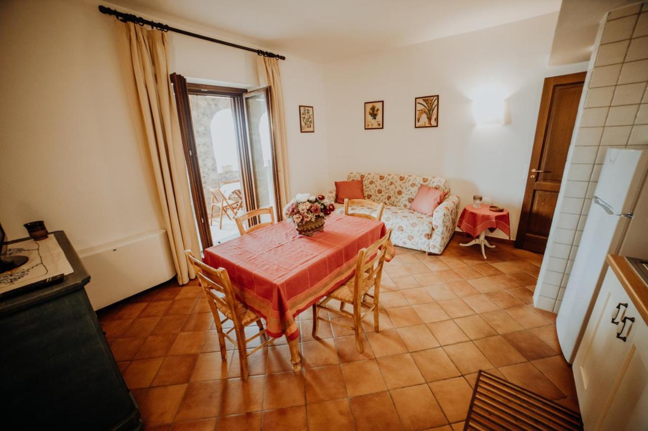 Aparthotel Residenza Golfo Degli Ulivi à Caprioli Extérieur photo