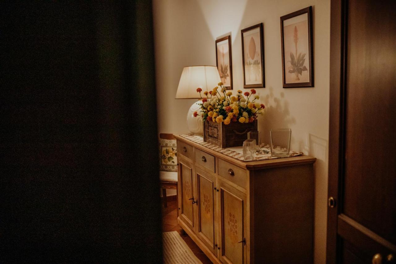 Aparthotel Residenza Golfo Degli Ulivi à Caprioli Extérieur photo